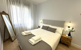 Byandreea Apartaments Etxebi